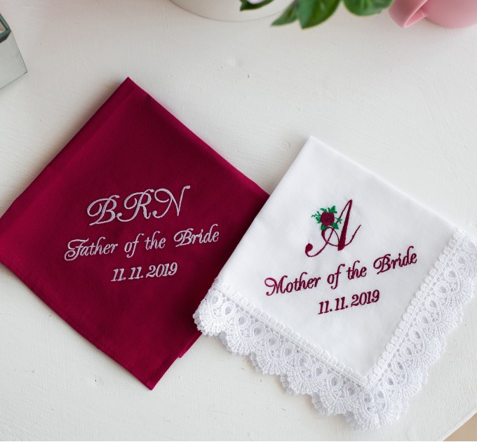 Parents of the Bride gift Personalized wedding handkerchief Set Wedding gift parent Custom Embroidered Hanky from Groom Mom Dad Burgundy