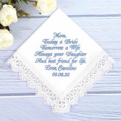 Wedding handkerchief for Mother of the Bride, Mom wedding gift, Mother of the Bride hankerchief from daughter, lace hankies, Ladies hanky, embroider handkerchief, hankerchief wedding personalized, mother of the bride gift